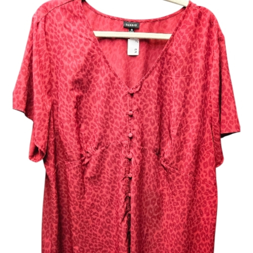 Torrid Red Leopard Print Blouse - image 1